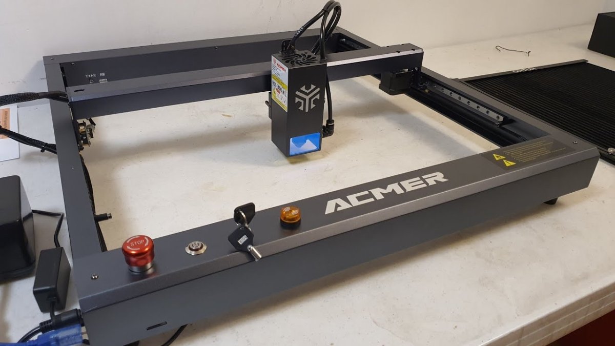 Muestra Preliminar de Grabadora/Cortadora laser Marca ACMER 33w - ACMER